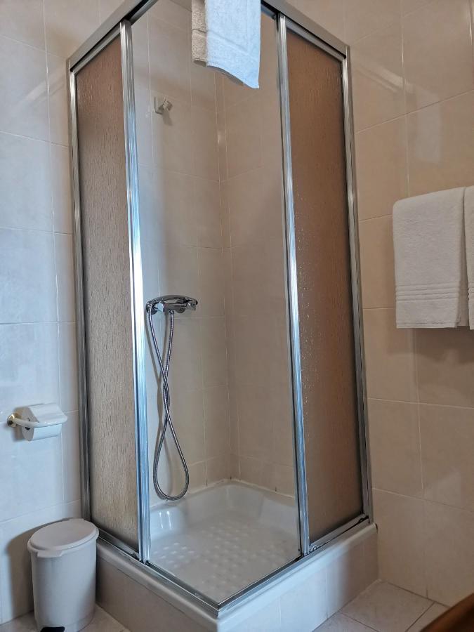 "O Veleiro" Rest. Resid. Bed and Breakfast Torreira Exteriör bild